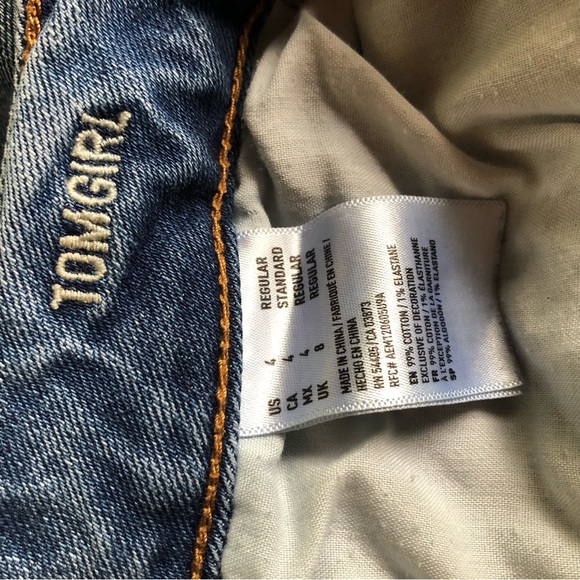 American Eagle Tomgirl Jeans Womens Sz 4 Stretch Destroyed Distressed Boyfriend - Picture 8 of 8